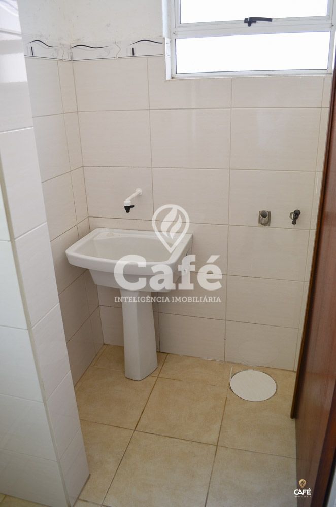 Apartamento à venda com 2 quartos, 70m² - Foto 13