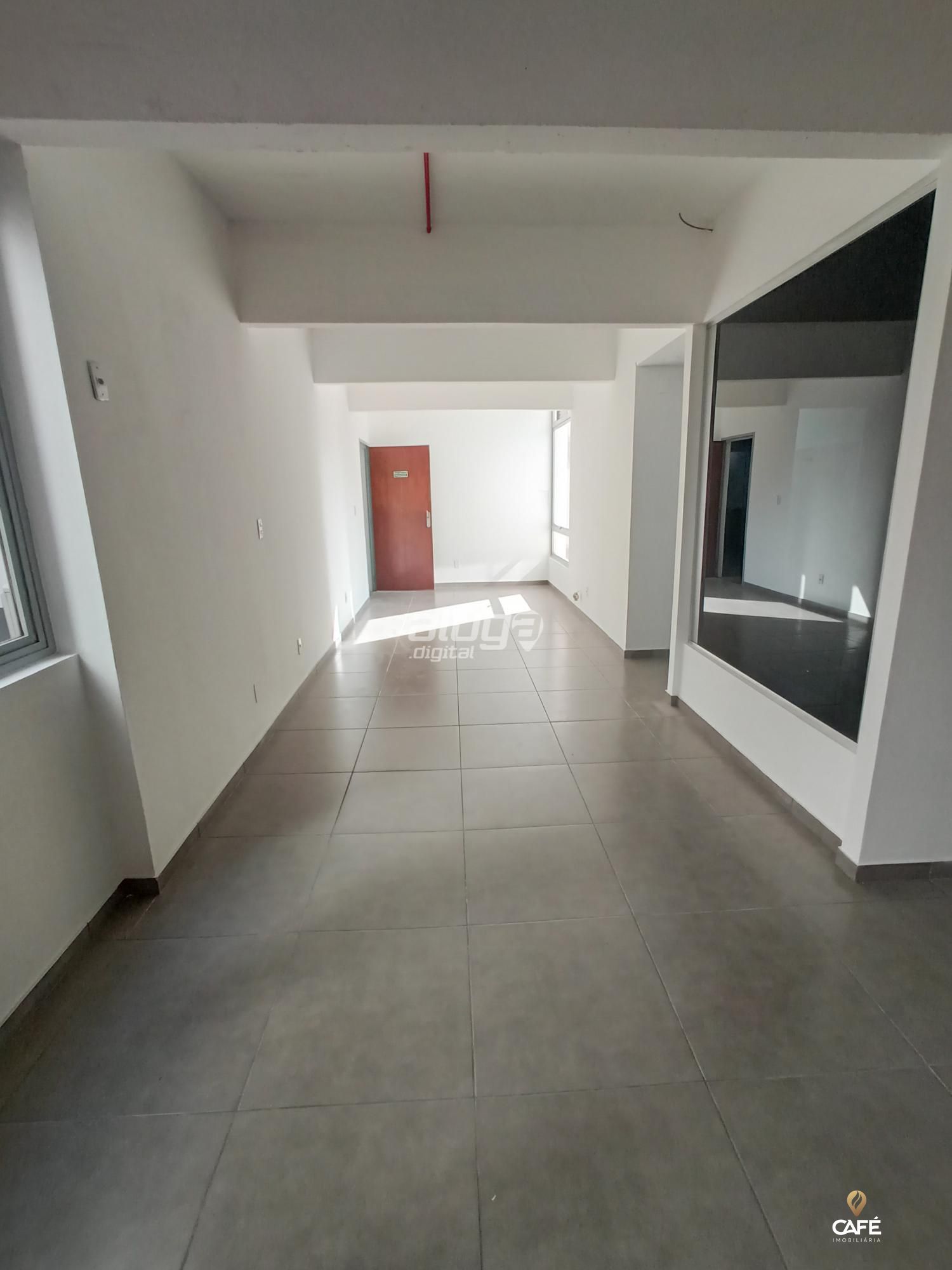 Conjunto Comercial-Sala para alugar com 2 quartos, 168m² - Foto 9