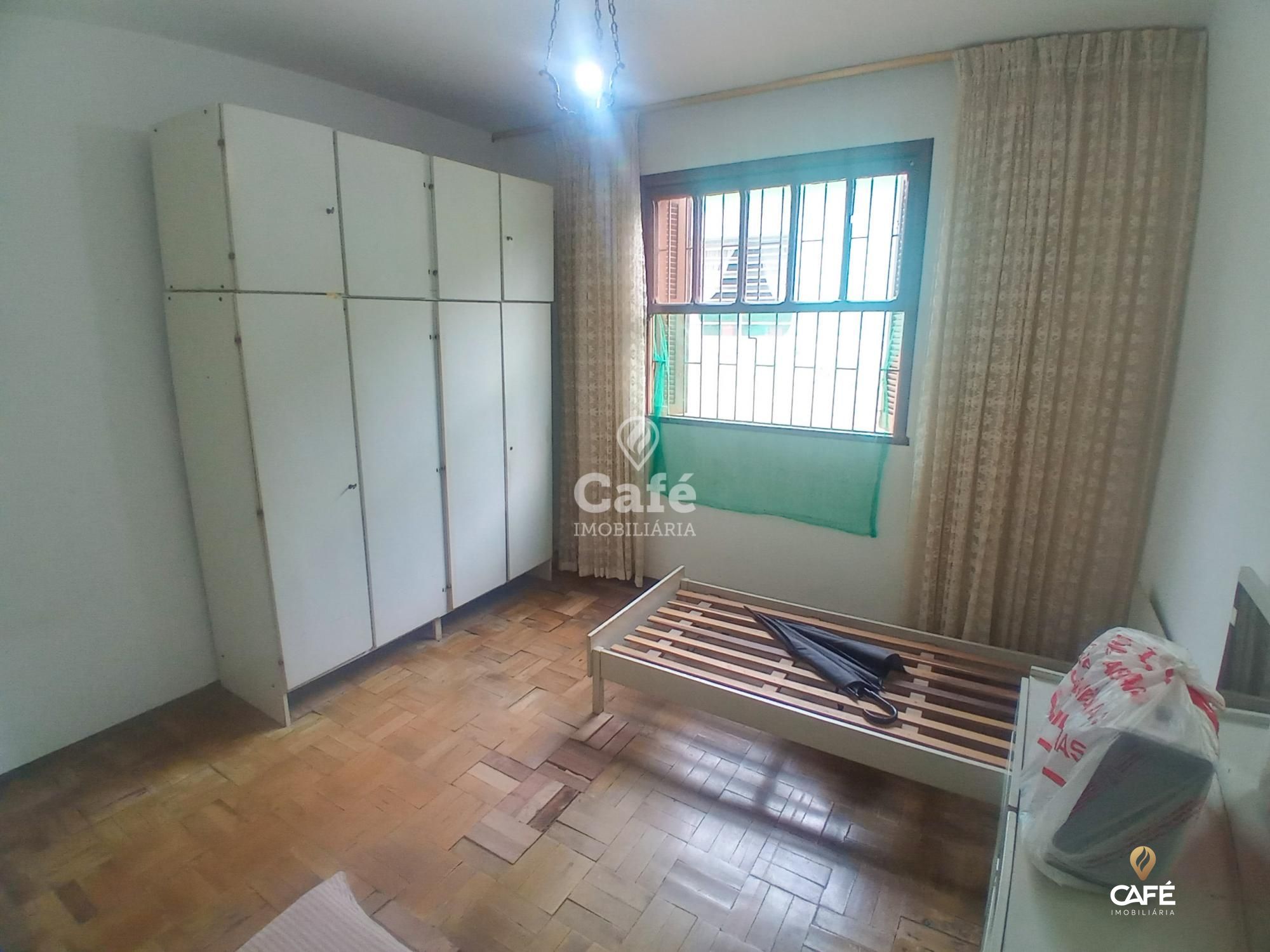 Casa à venda com 3 quartos, 290m² - Foto 6