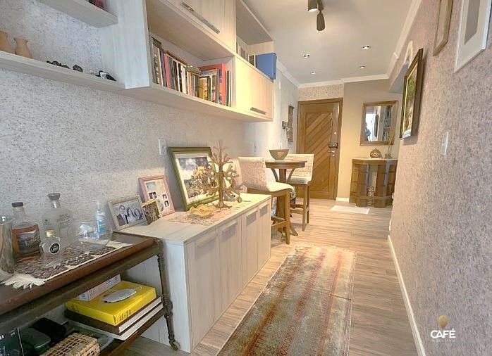 Apartamento à venda com 2 quartos, 167m² - Foto 2