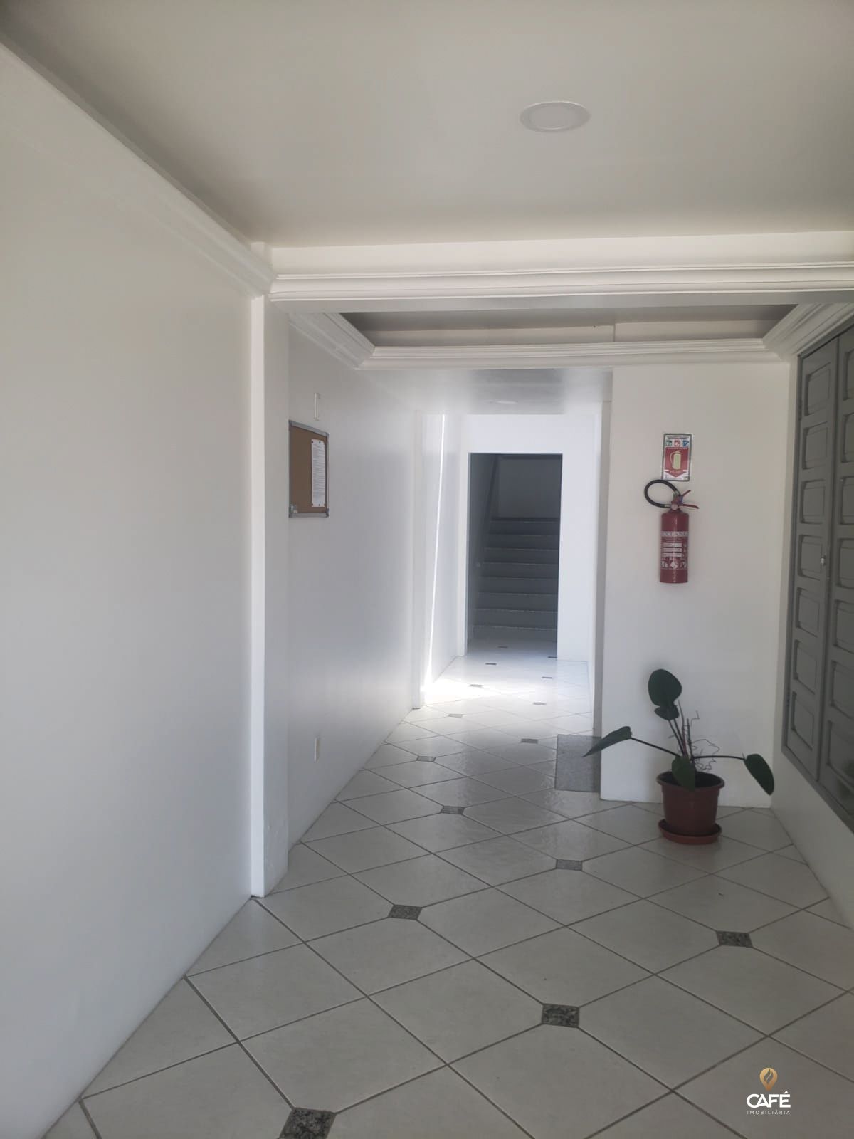 Cobertura à venda com 2 quartos, 90m² - Foto 2