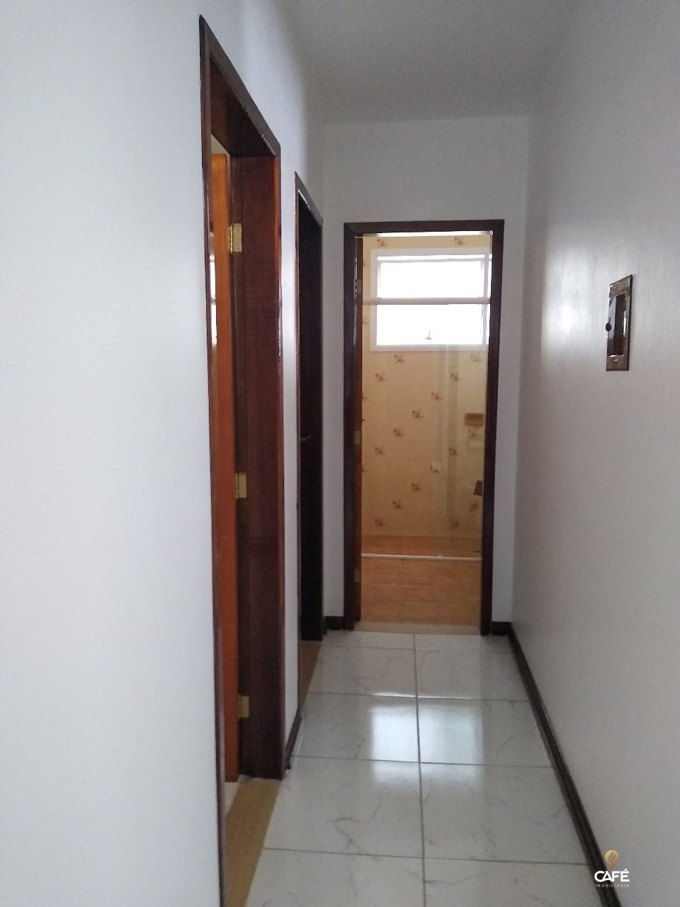 Casa à venda com 3 quartos, 120m² - Foto 11