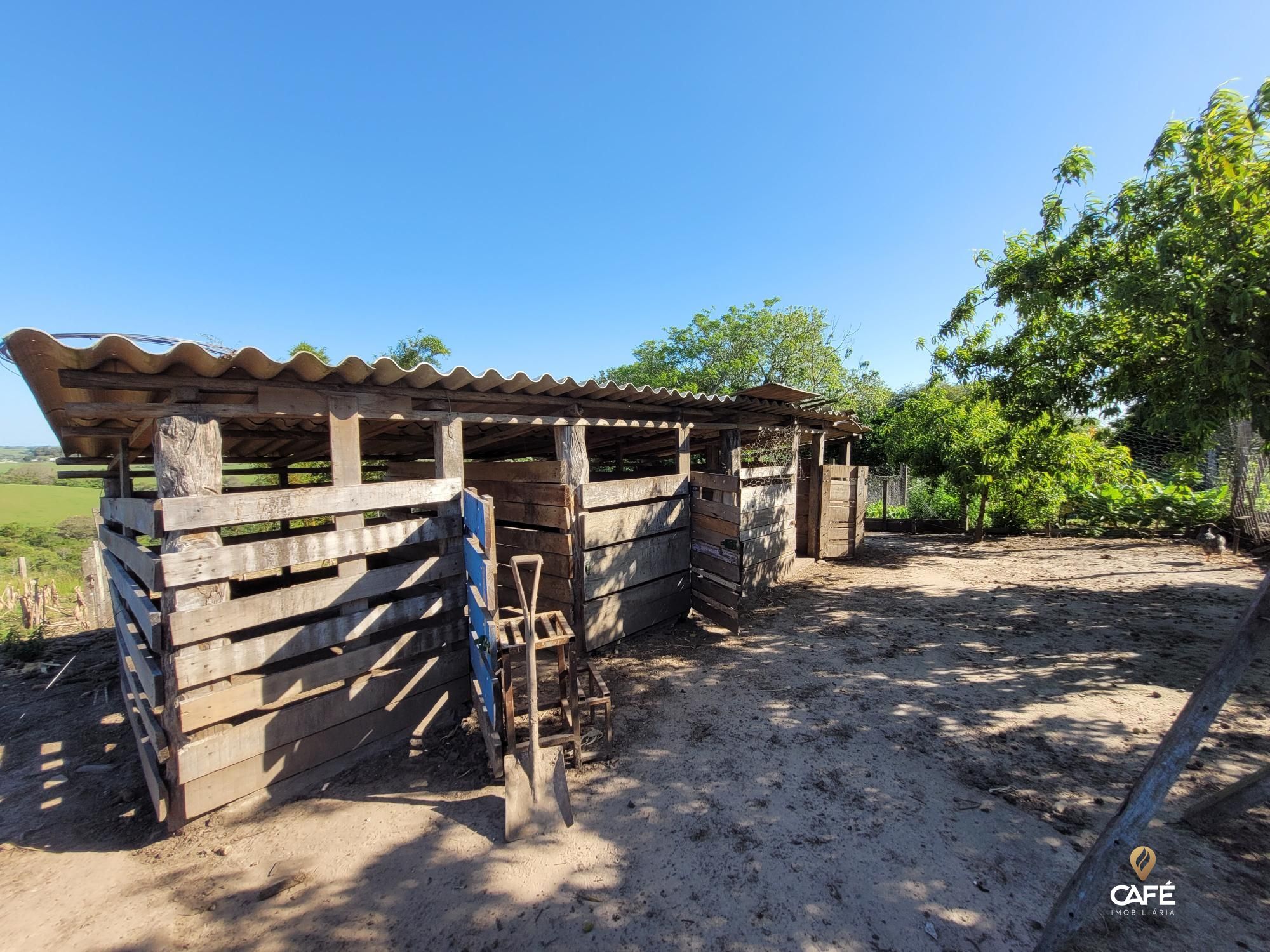 Chácara à venda com 3 quartos, 400m² - Foto 46