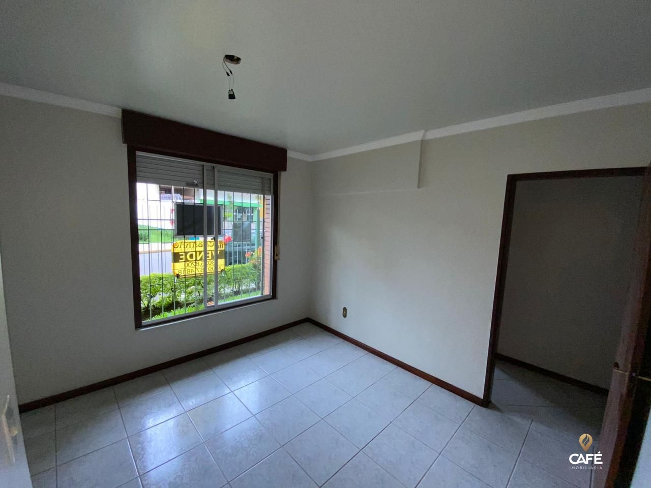 Apartamento à venda com 2 quartos, 81m² - Foto 3