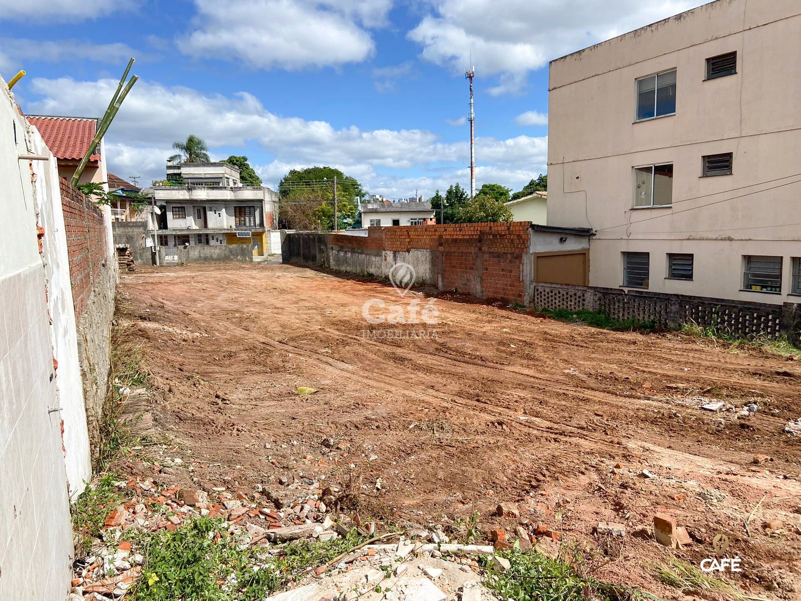 Terreno à venda, 598m² - Foto 1