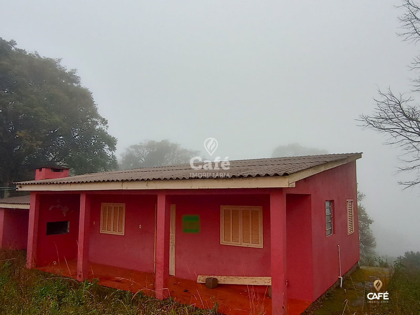 Chácara à venda com 2 quartos, 80m² - Foto 2