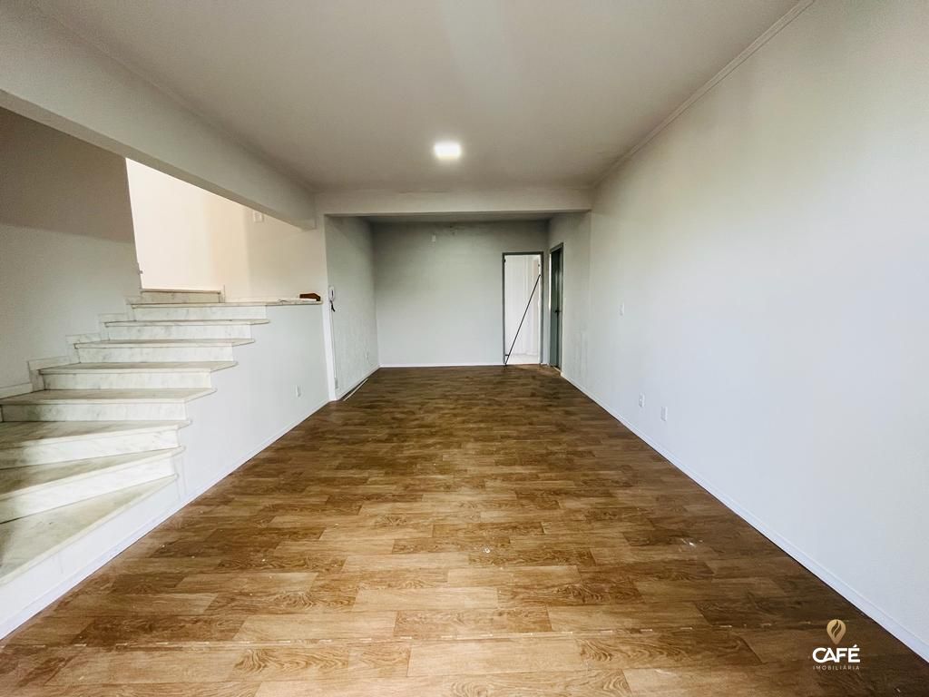 Cobertura à venda com 5 quartos, 245m² - Foto 1