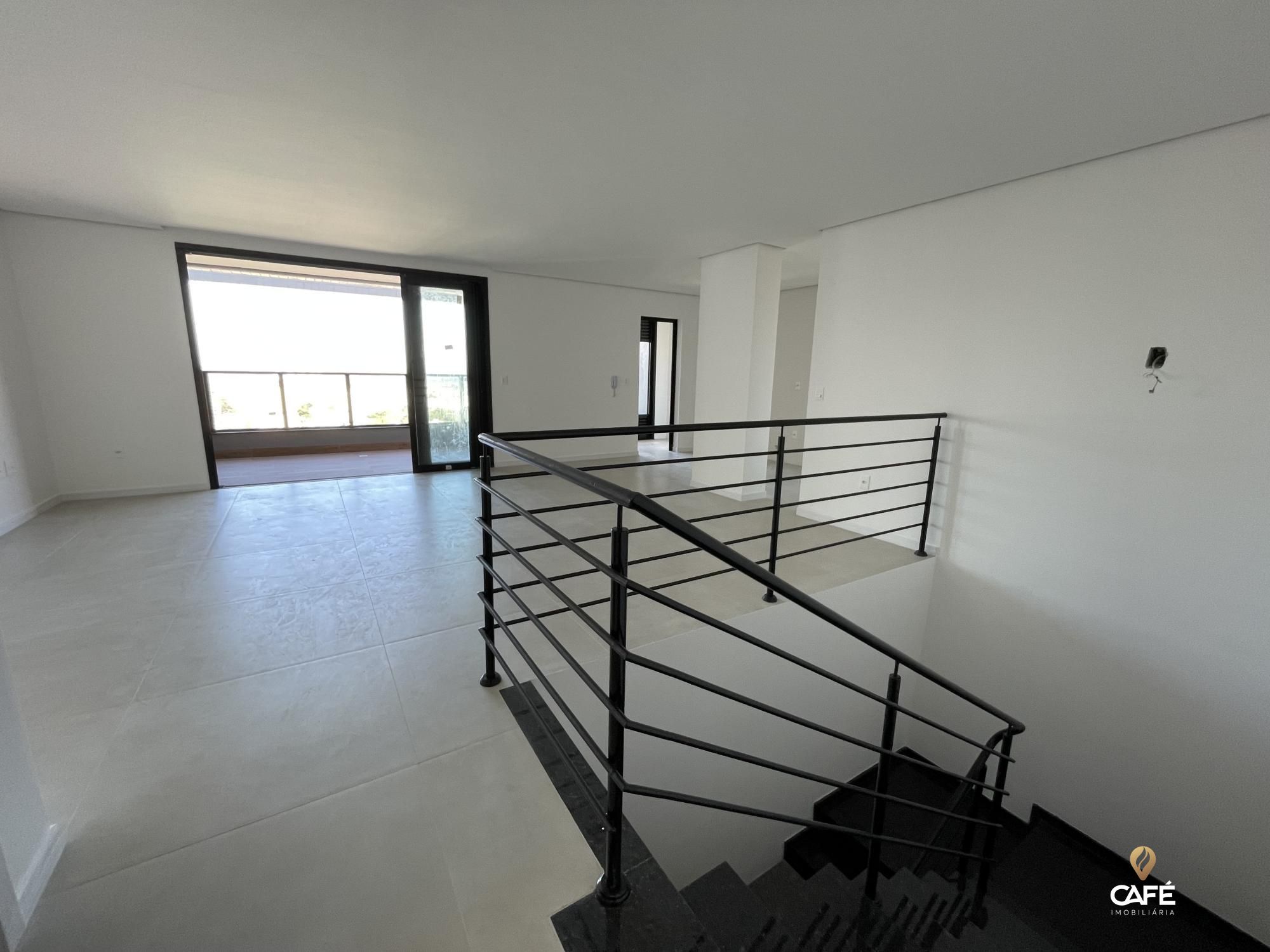 Cobertura, 3 quartos, 187 m² - Foto 2