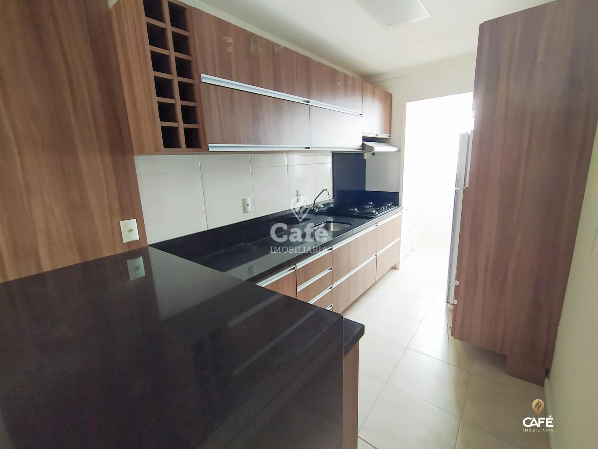 Apartamento à venda com 2 quartos, 76m² - Foto 4