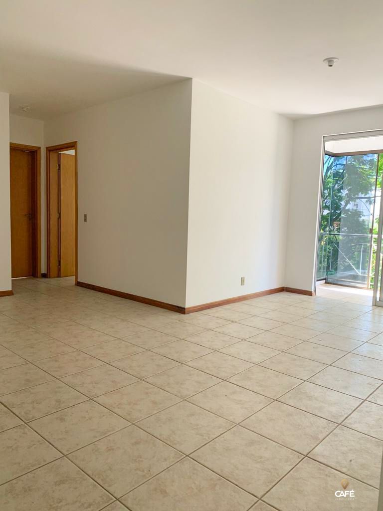 Apartamento à venda com 2 quartos, 89m² - Foto 2