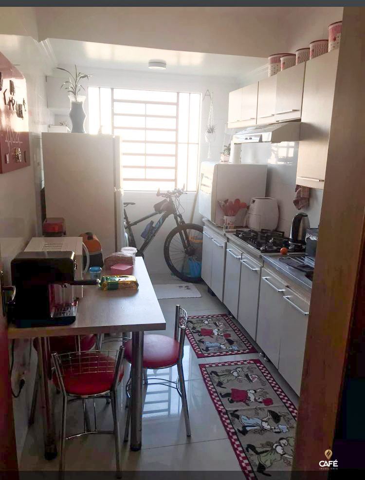 Apartamento à venda com 2 quartos, 45m² - Foto 2