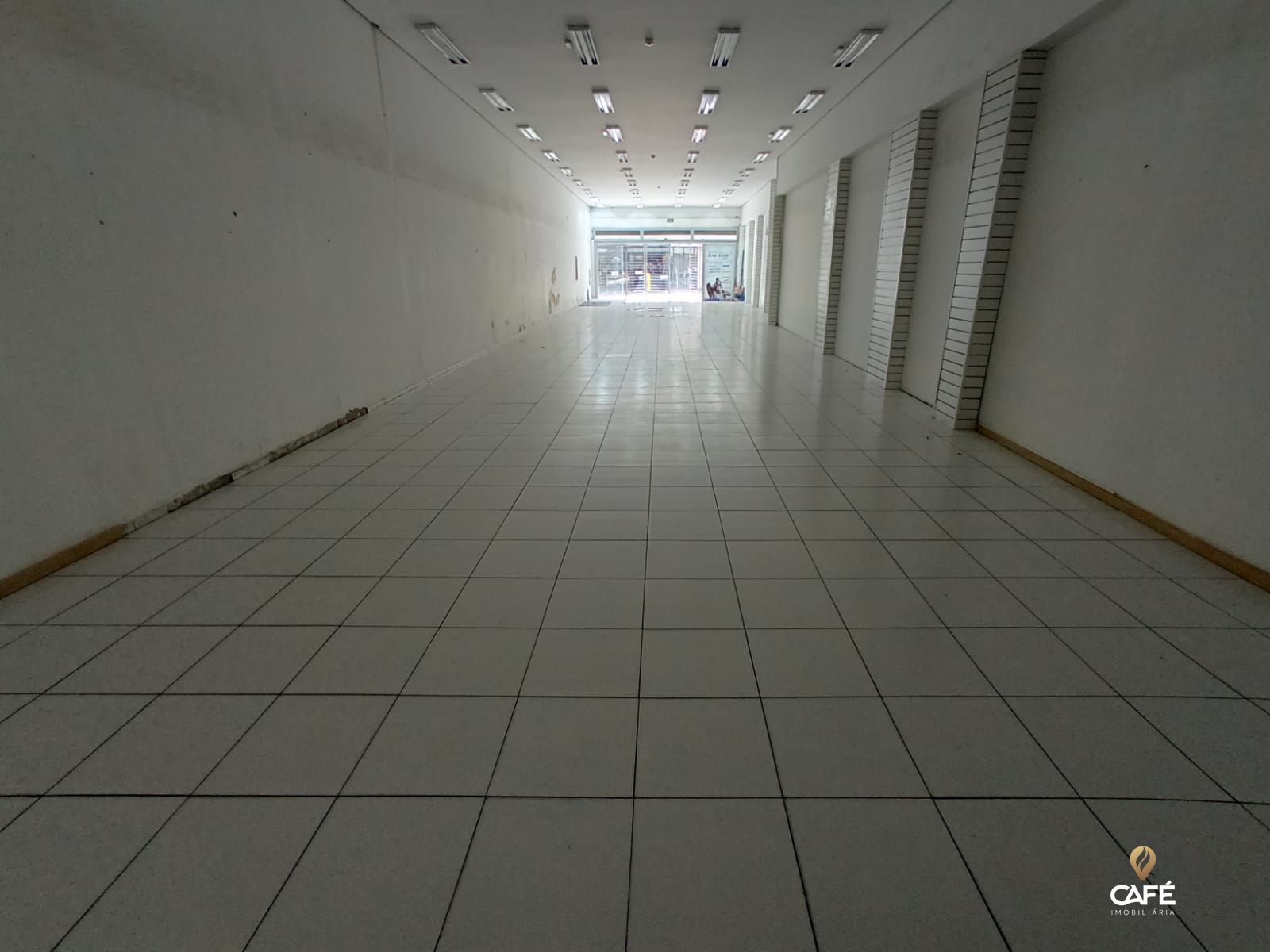 Loja-Salão para alugar com 1 quarto, 420m² - Foto 5