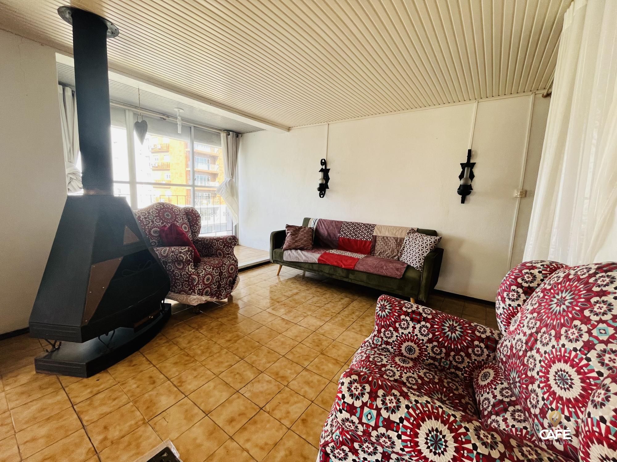 Apartamento à venda com 3 quartos, 159m² - Foto 9