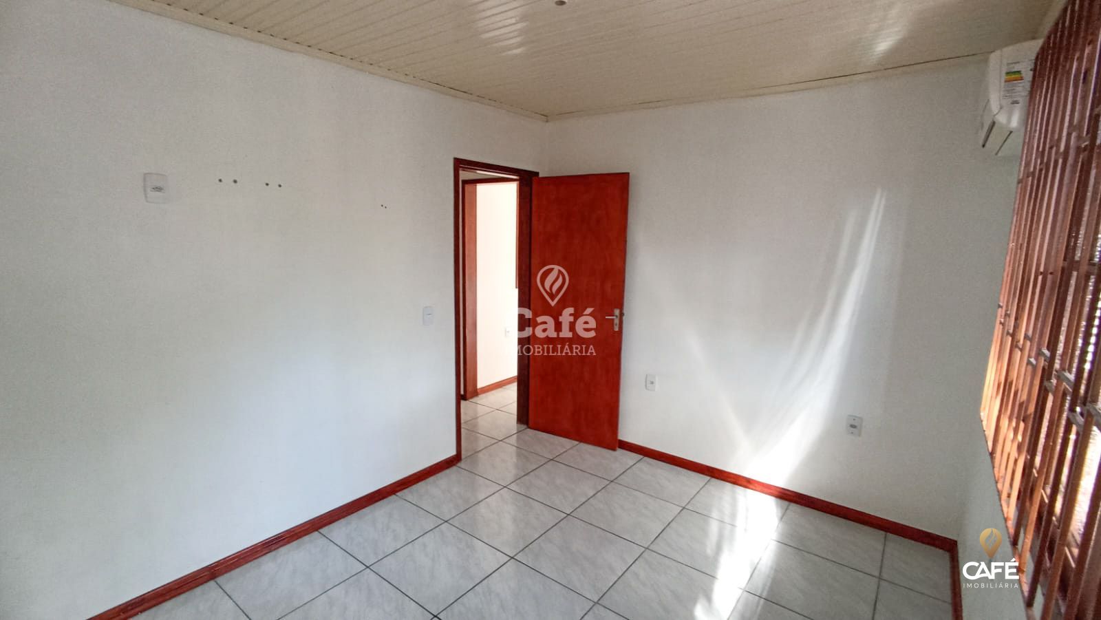 Casa à venda com 5 quartos, 95m² - Foto 17