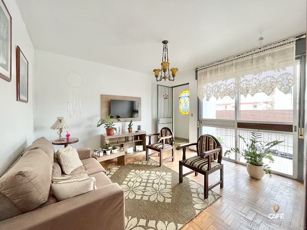 Casa, 3 quartos, 216 m² - Foto 1