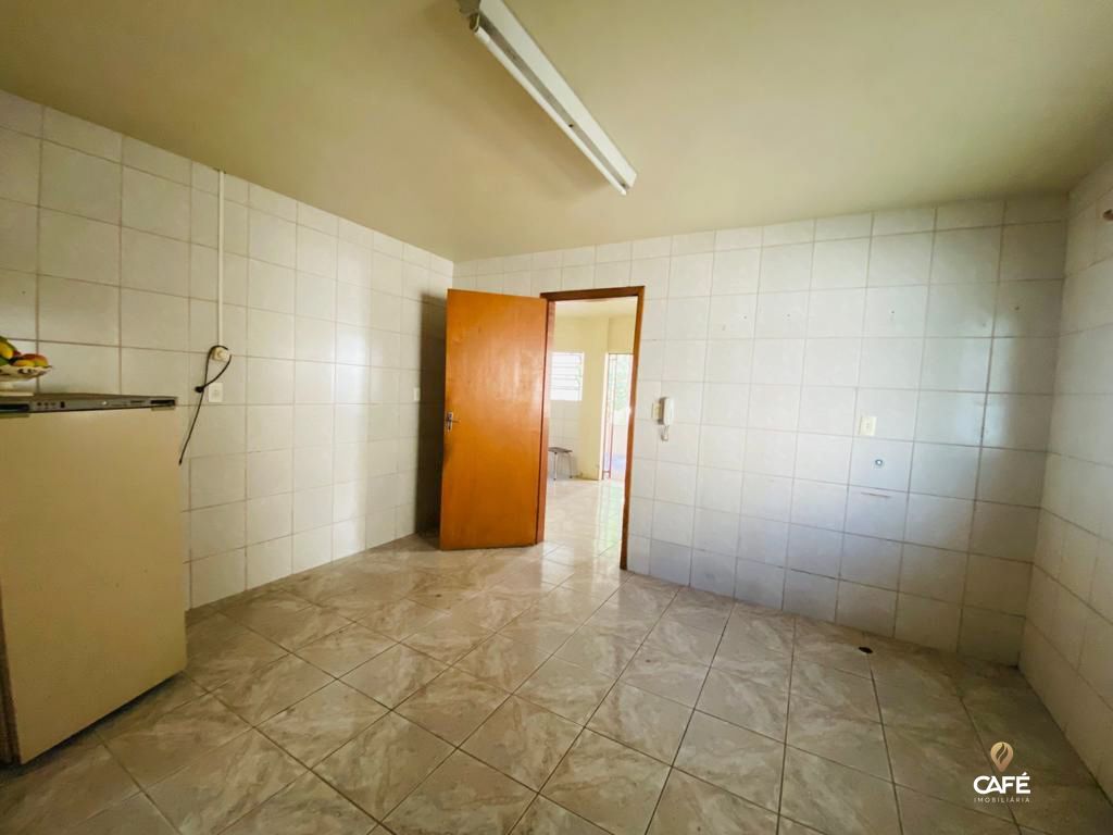 Casa à venda com 4 quartos, 197m² - Foto 10