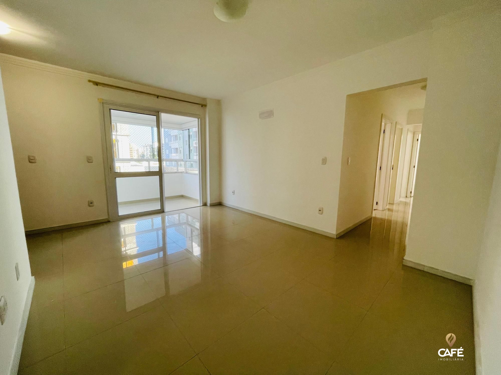 Apartamento para alugar com 3 quartos, 110m² - Foto 1