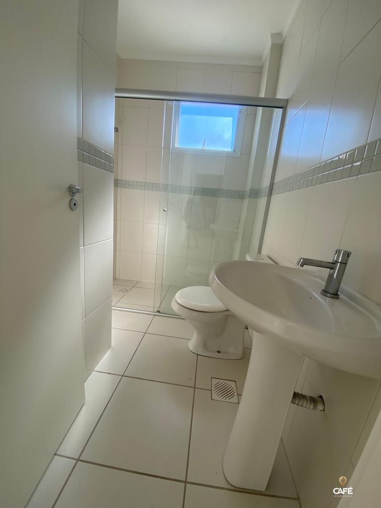 Apartamento à venda com 2 quartos, 67m² - Foto 6