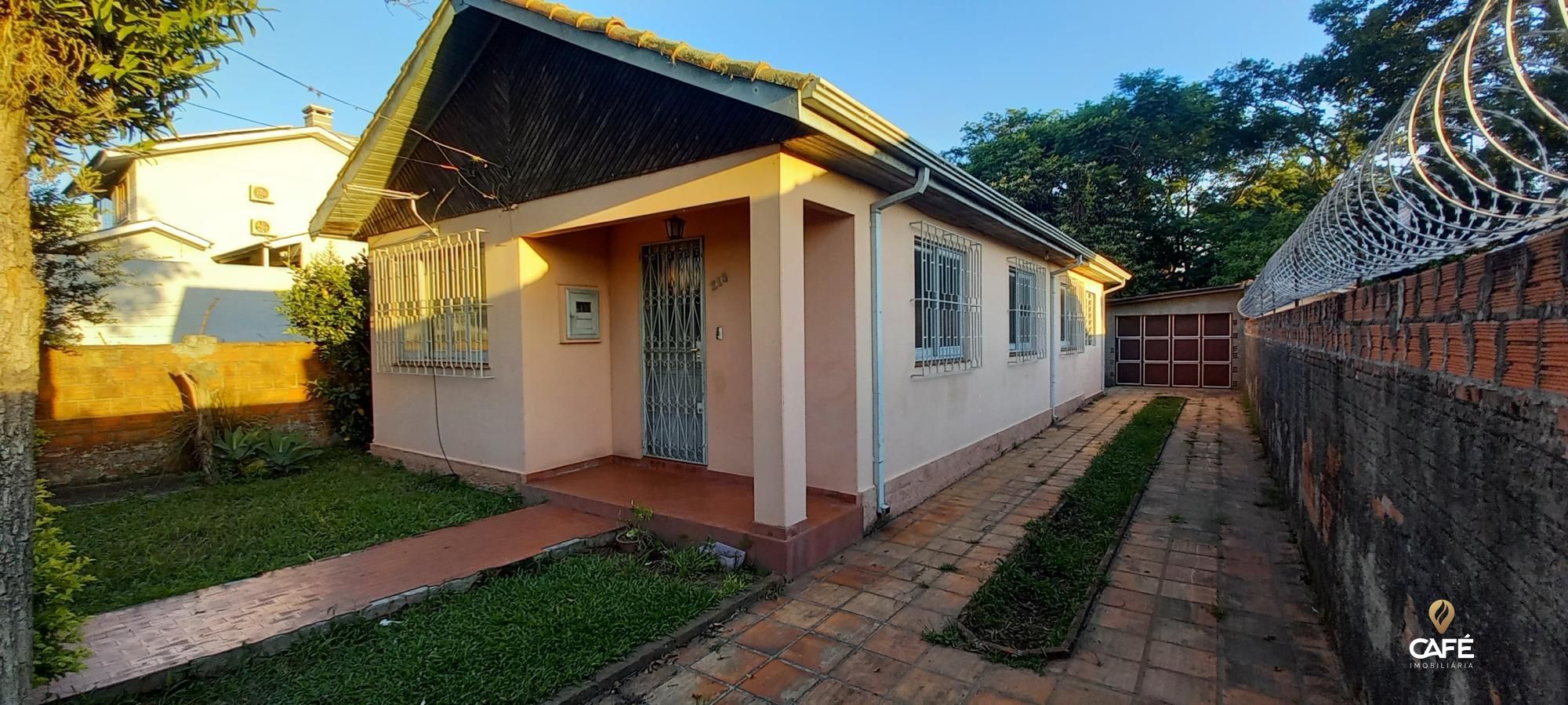 Casa à venda com 3 quartos, 60m² - Foto 3