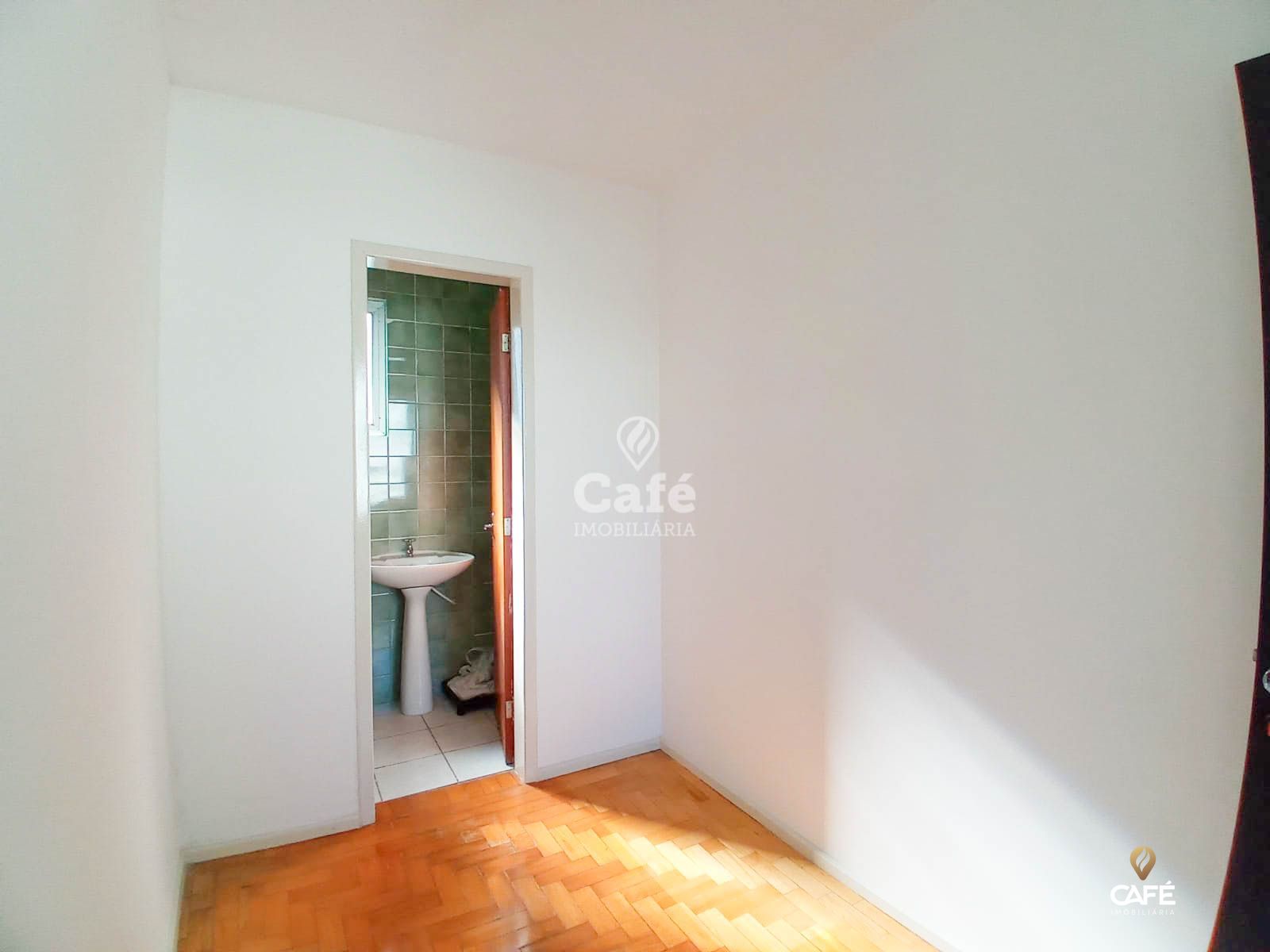 Apartamento à venda com 3 quartos, 80m² - Foto 3