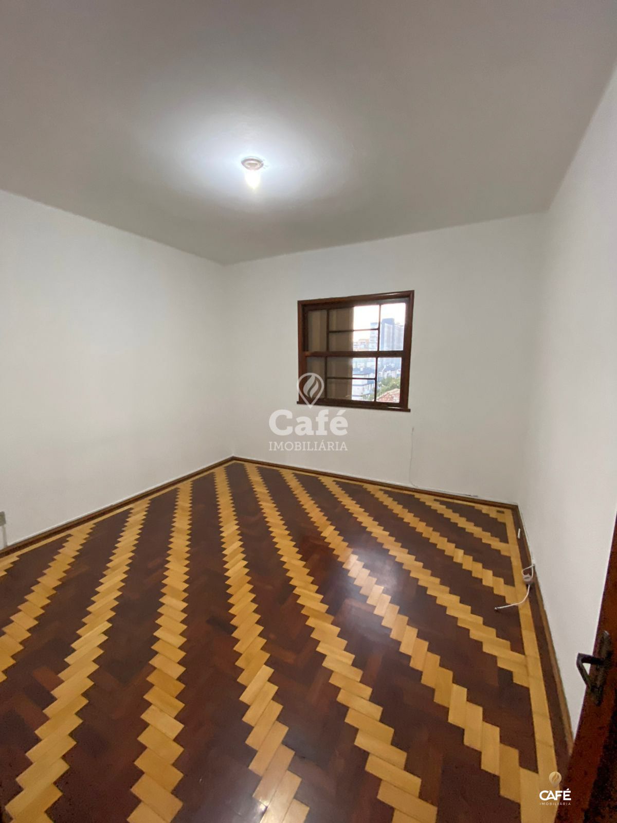 Apartamento à venda com 3 quartos, 95m² - Foto 8