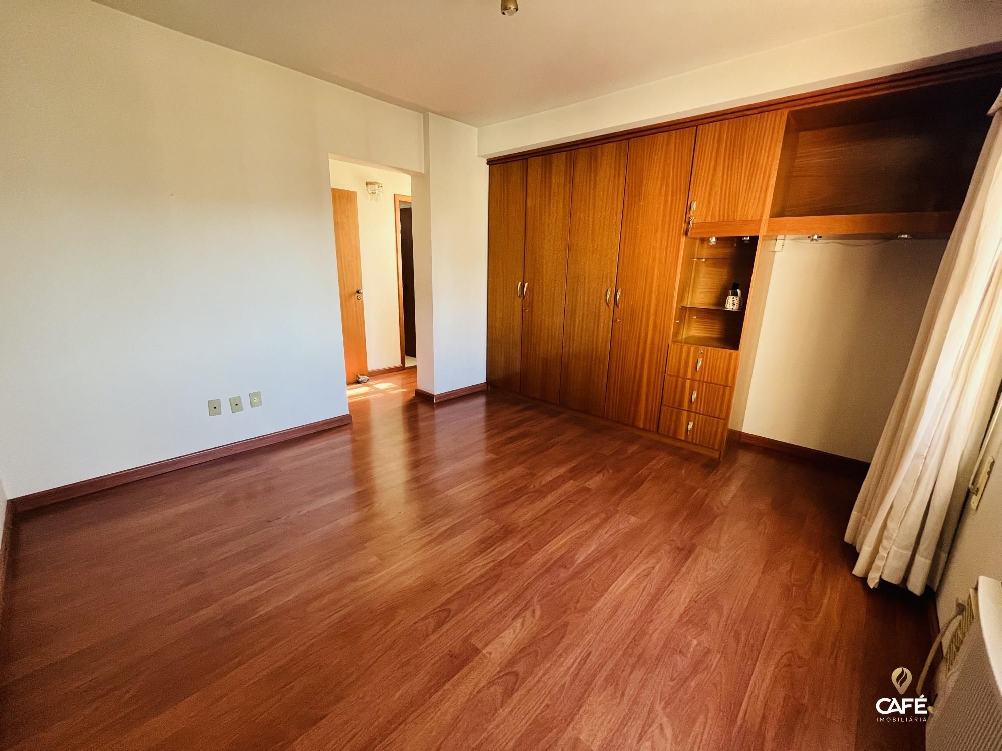 Apartamento à venda com 3 quartos, 140m² - Foto 11