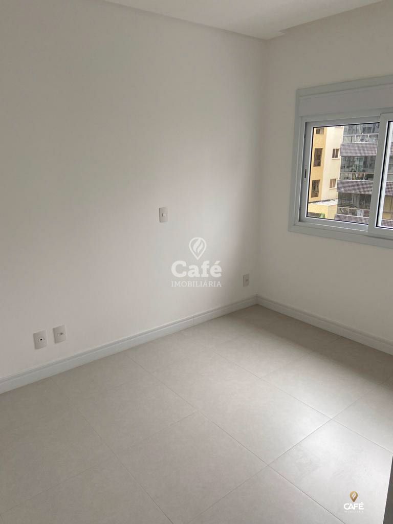 Apartamento à venda com 3 quartos, 76m² - Foto 19