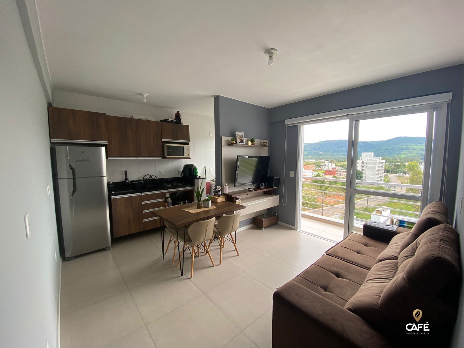 Apartamento à venda com 2 quartos, 63m² - Foto 2