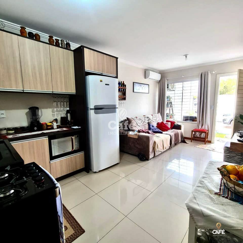 Casa à venda com 2 quartos, 75m² - Foto 1