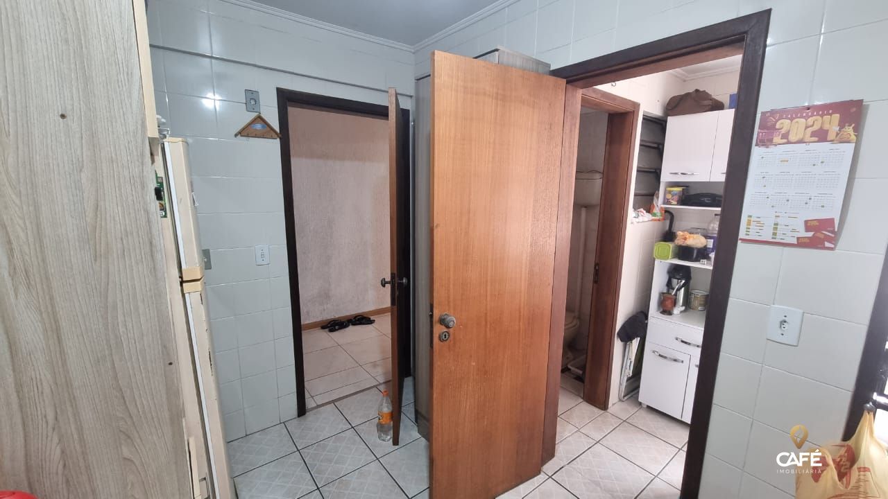 Apartamento à venda com 2 quartos, 79m² - Foto 5