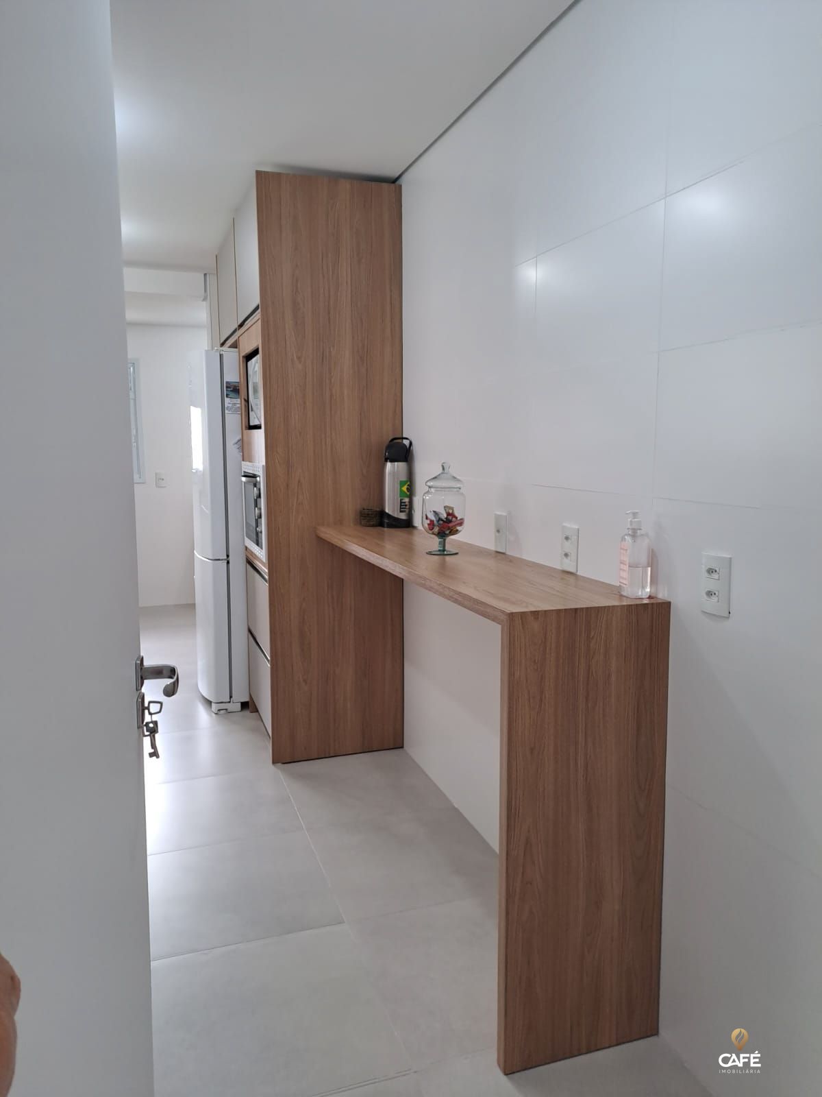 Apartamento à venda com 3 quartos, 131m² - Foto 6