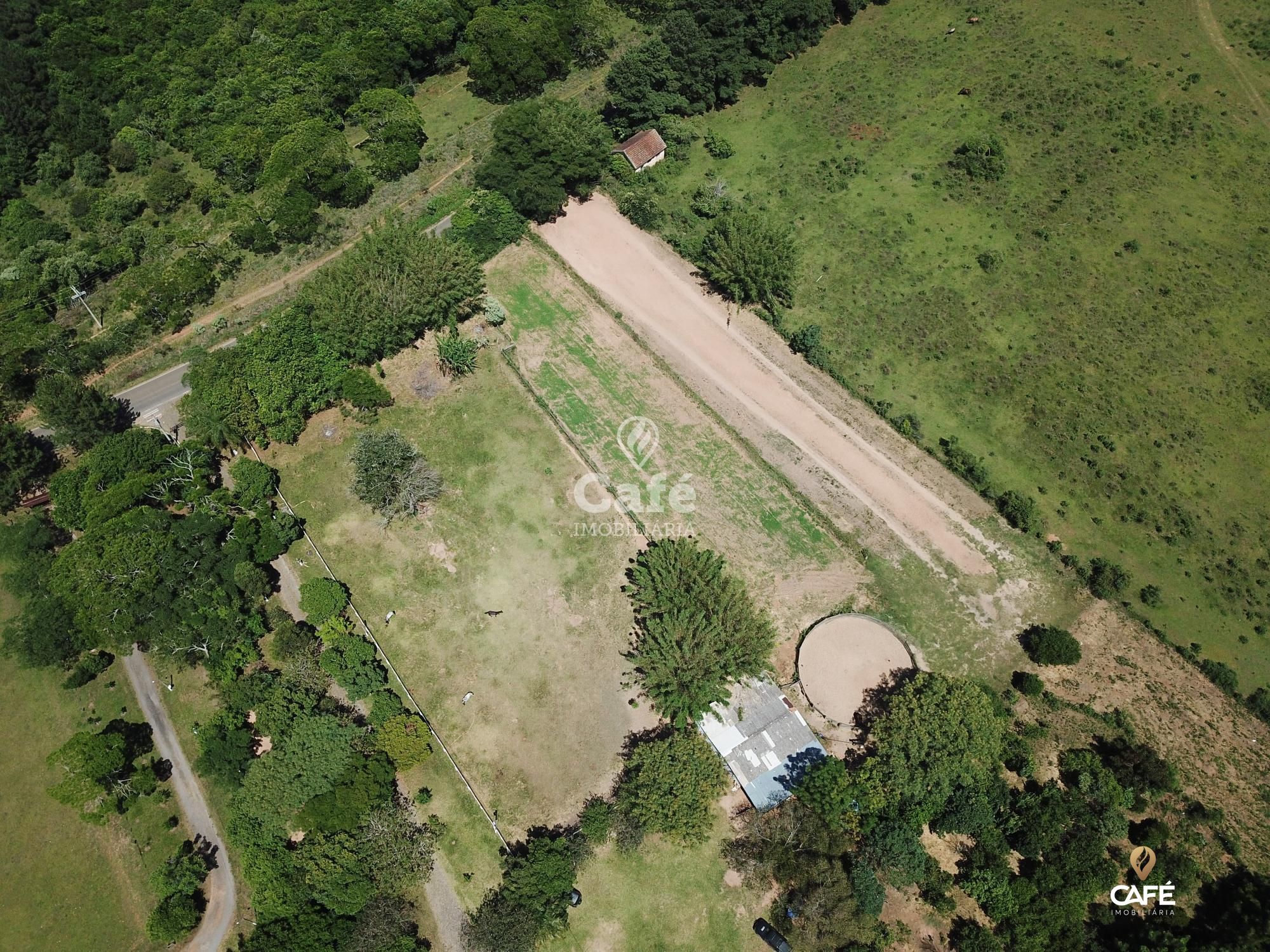 Fazenda à venda com 2 quartos, 180000m² - Foto 5