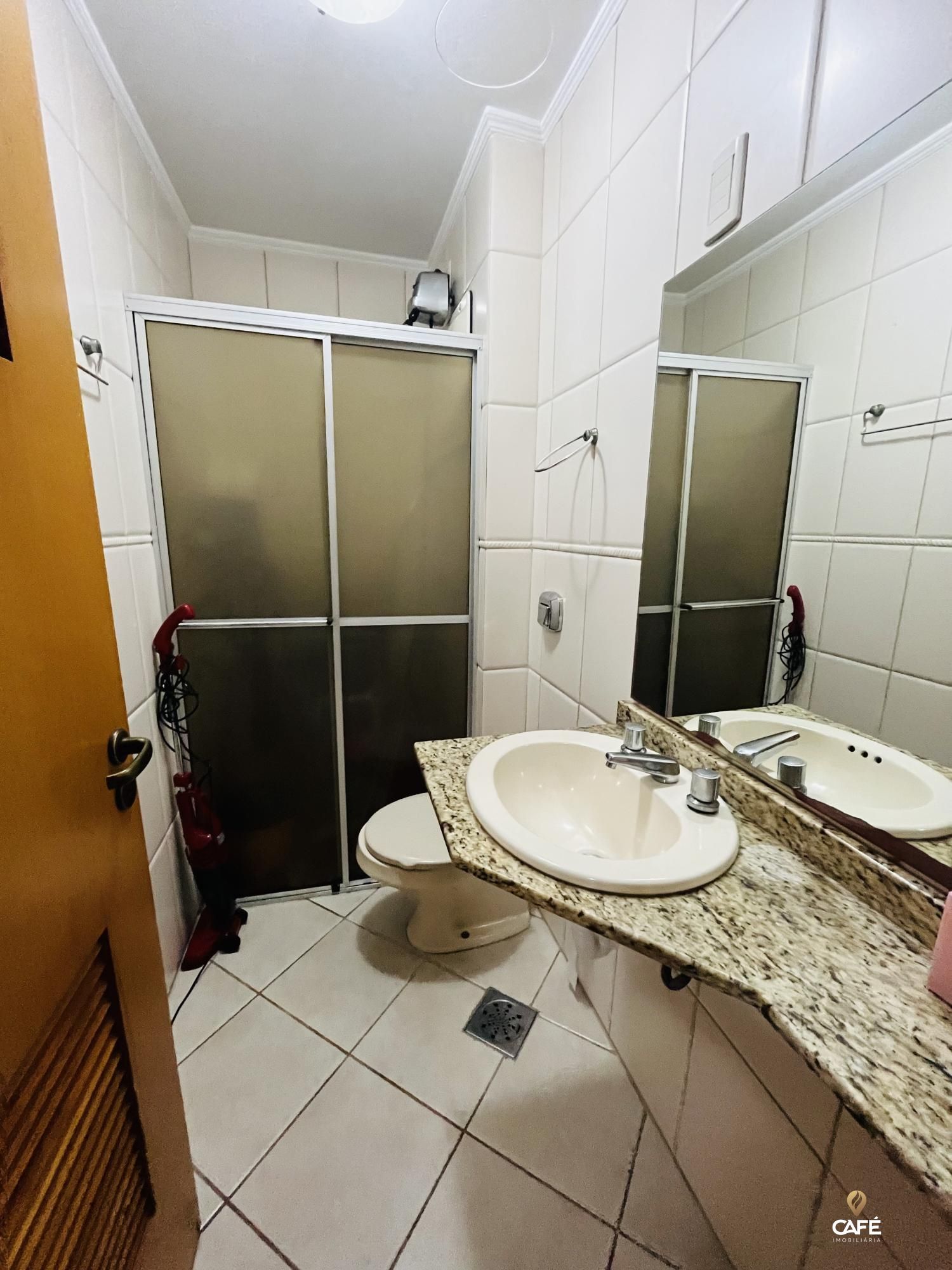 Apartamento à venda com 3 quartos, 220m² - Foto 14