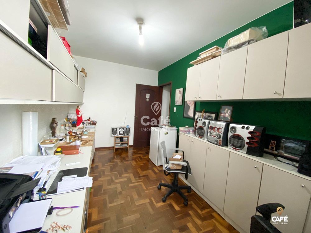 Casa, 4 quartos, 226 m² - Foto 3