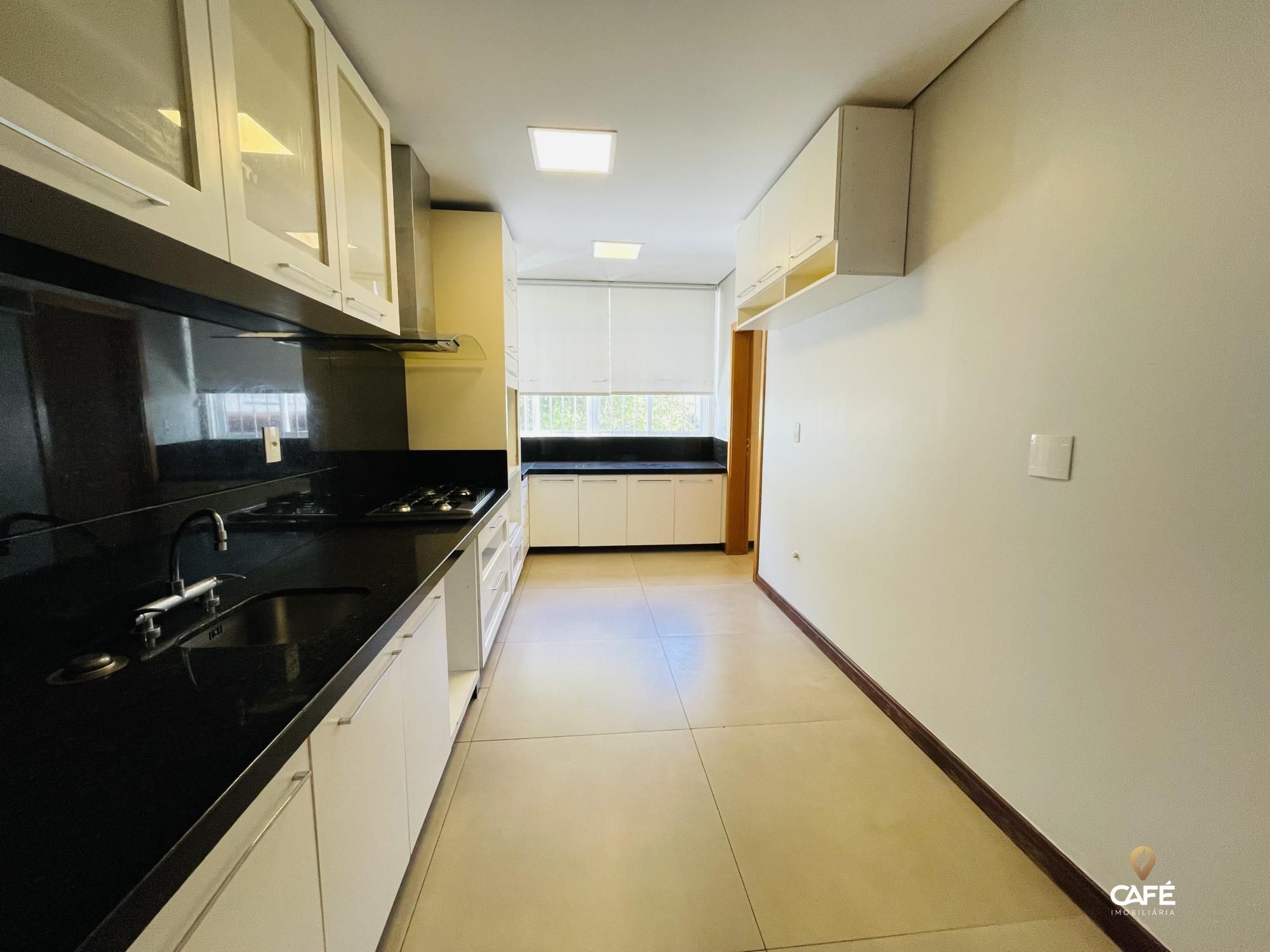 Apartamento à venda com 4 quartos, 221m² - Foto 15