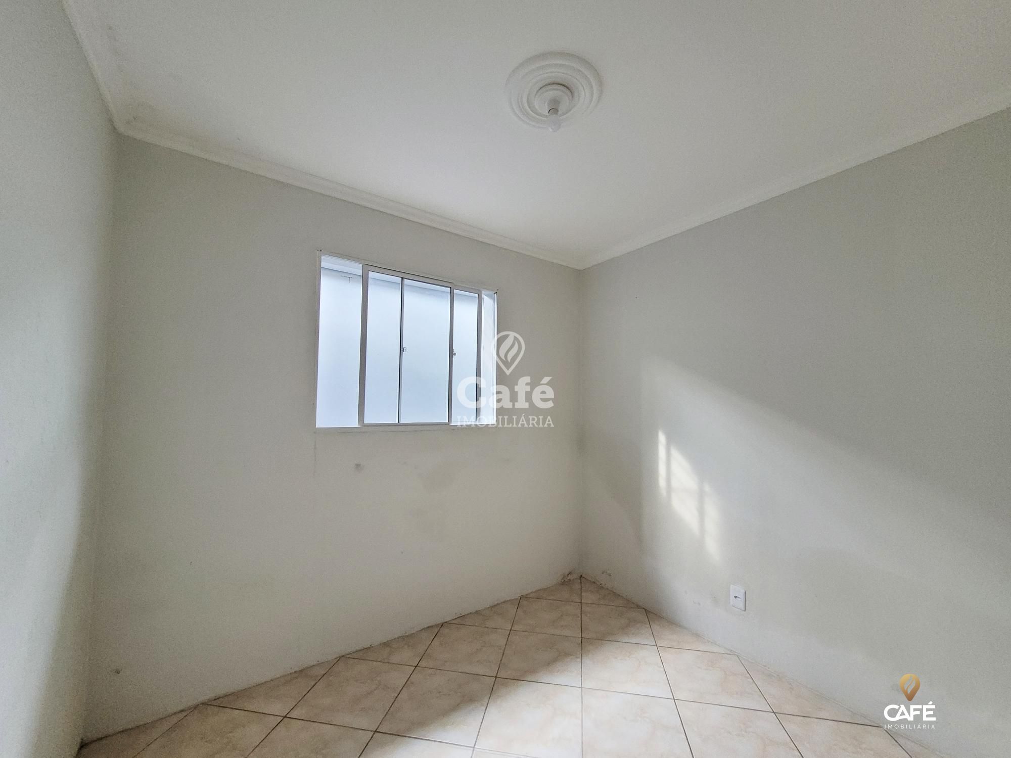 Casa à venda com 5 quartos, 165m² - Foto 4