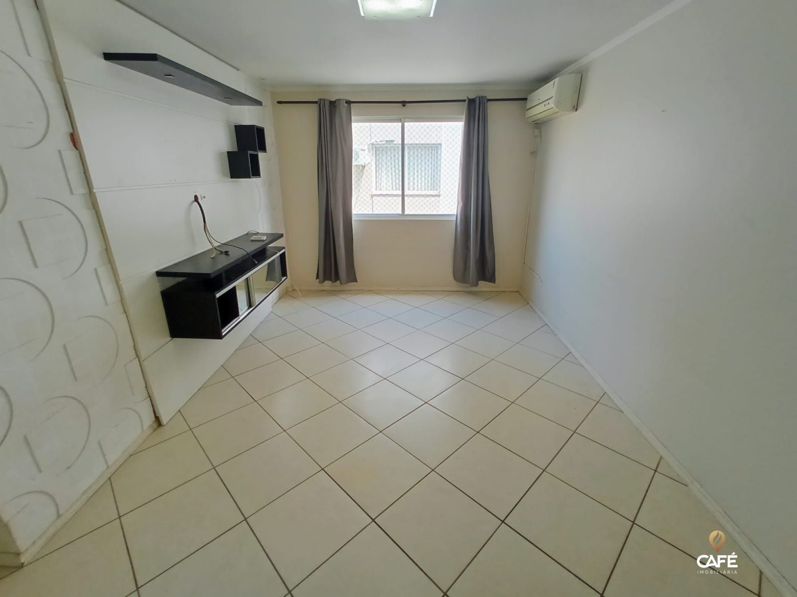 Apartamento à venda com 2 quartos, 65m² - Foto 3