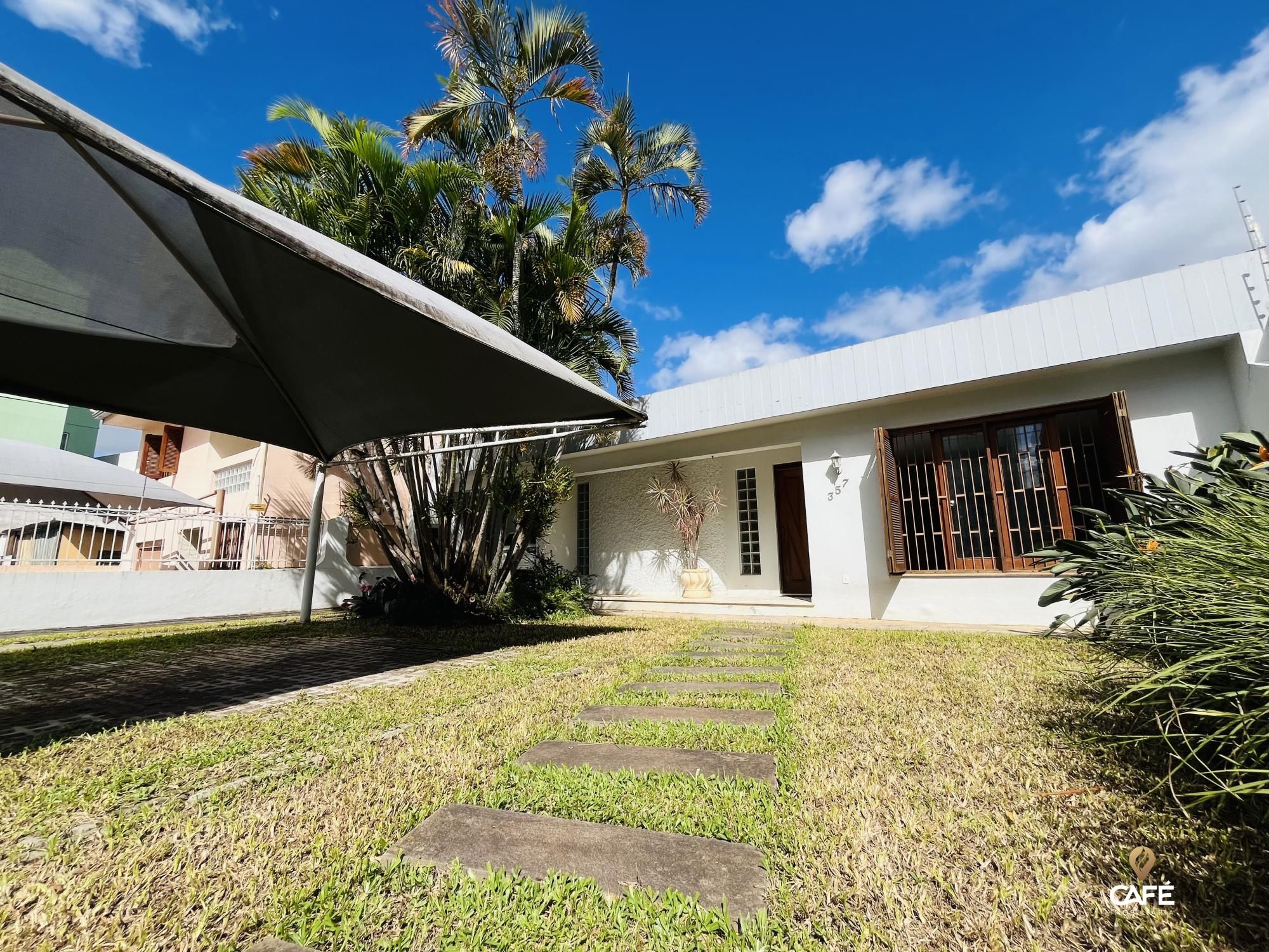 Casa, 6 quartos, 280 m² - Foto 2