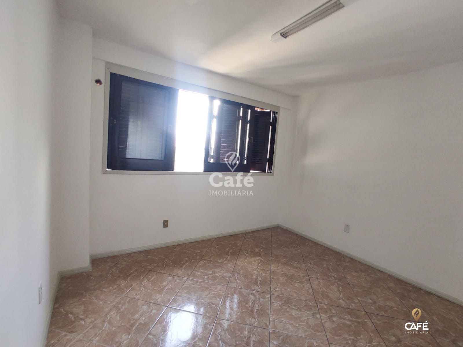 Apartamento para alugar com 3 quartos, 108m² - Foto 11