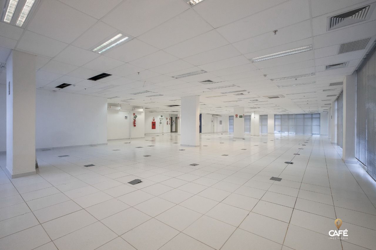 Conjunto Comercial-Sala à venda e aluguel com 1 quarto, 554m² - Foto 4