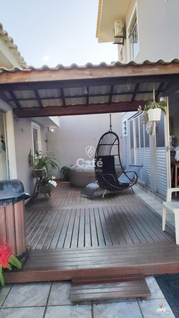 Casa à venda com 3 quartos, 118m² - Foto 7