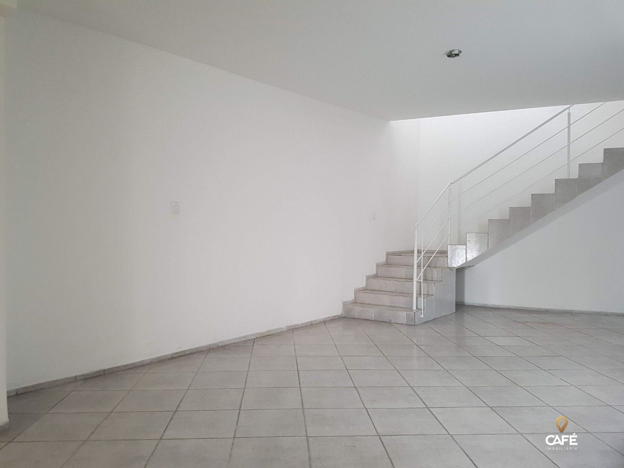 Casa à venda com 4 quartos, 299m² - Foto 9