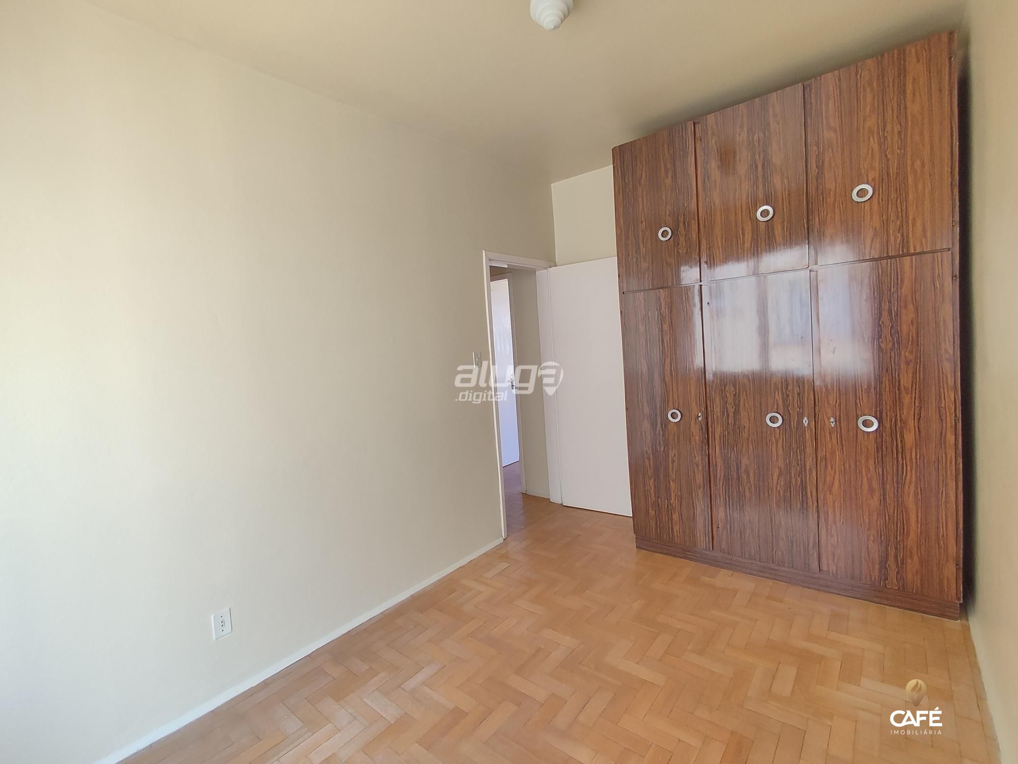 Apartamento à venda com 2 quartos, 62m² - Foto 13