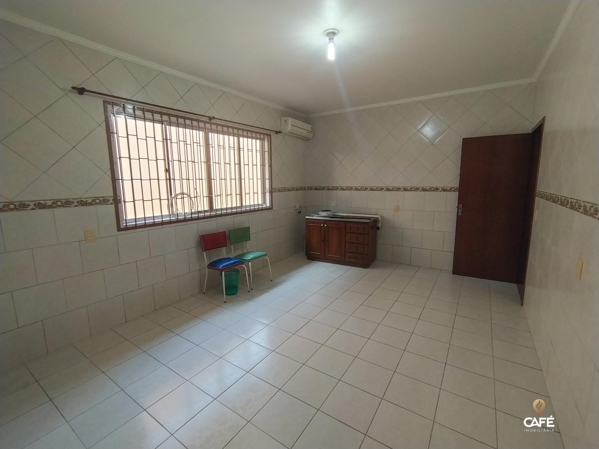 Casa à venda com 2 quartos, 213m² - Foto 7