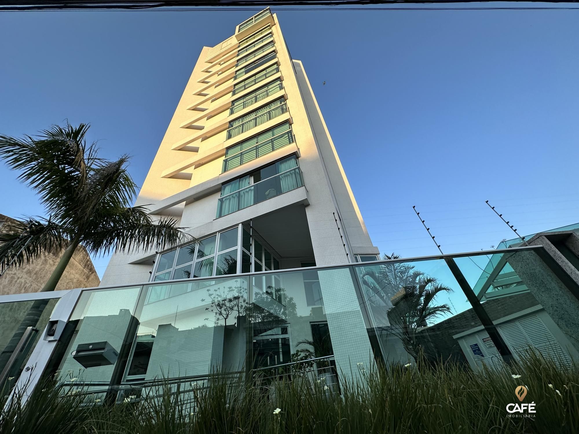 Apartamento, 3 quartos, 405 m² - Foto 1