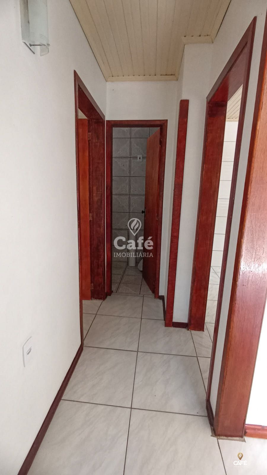 Casa à venda com 5 quartos, 95m² - Foto 10