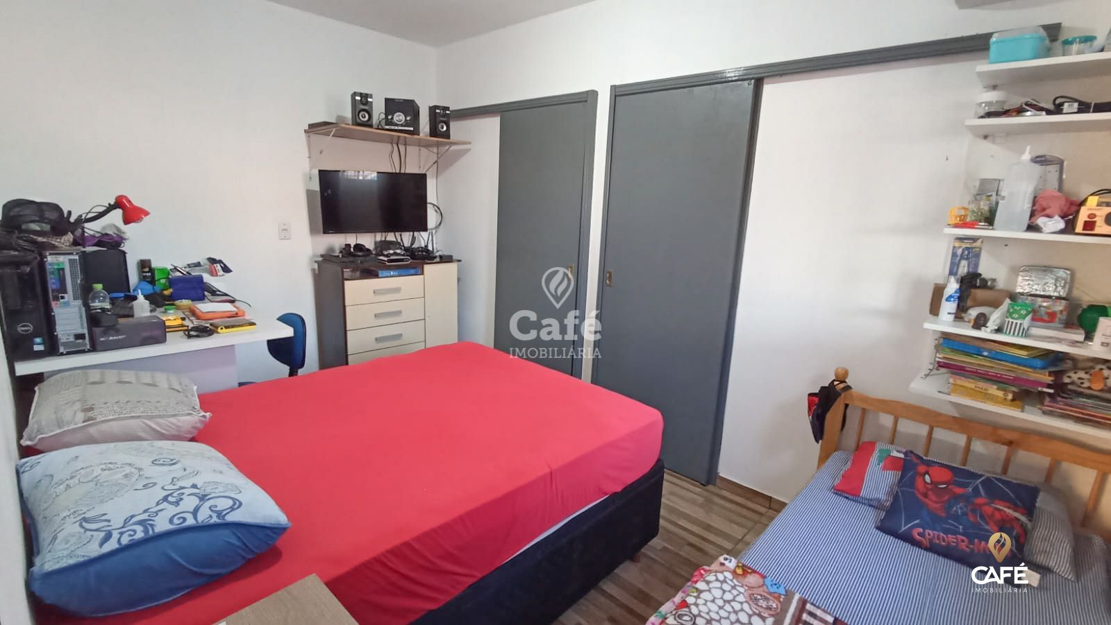 Casa à venda com 1 quarto, 37m² - Foto 4