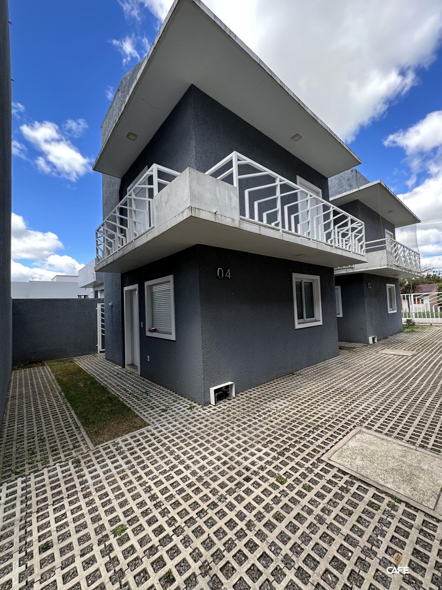 Sobrado à venda com 2 quartos, 77m² - Foto 2