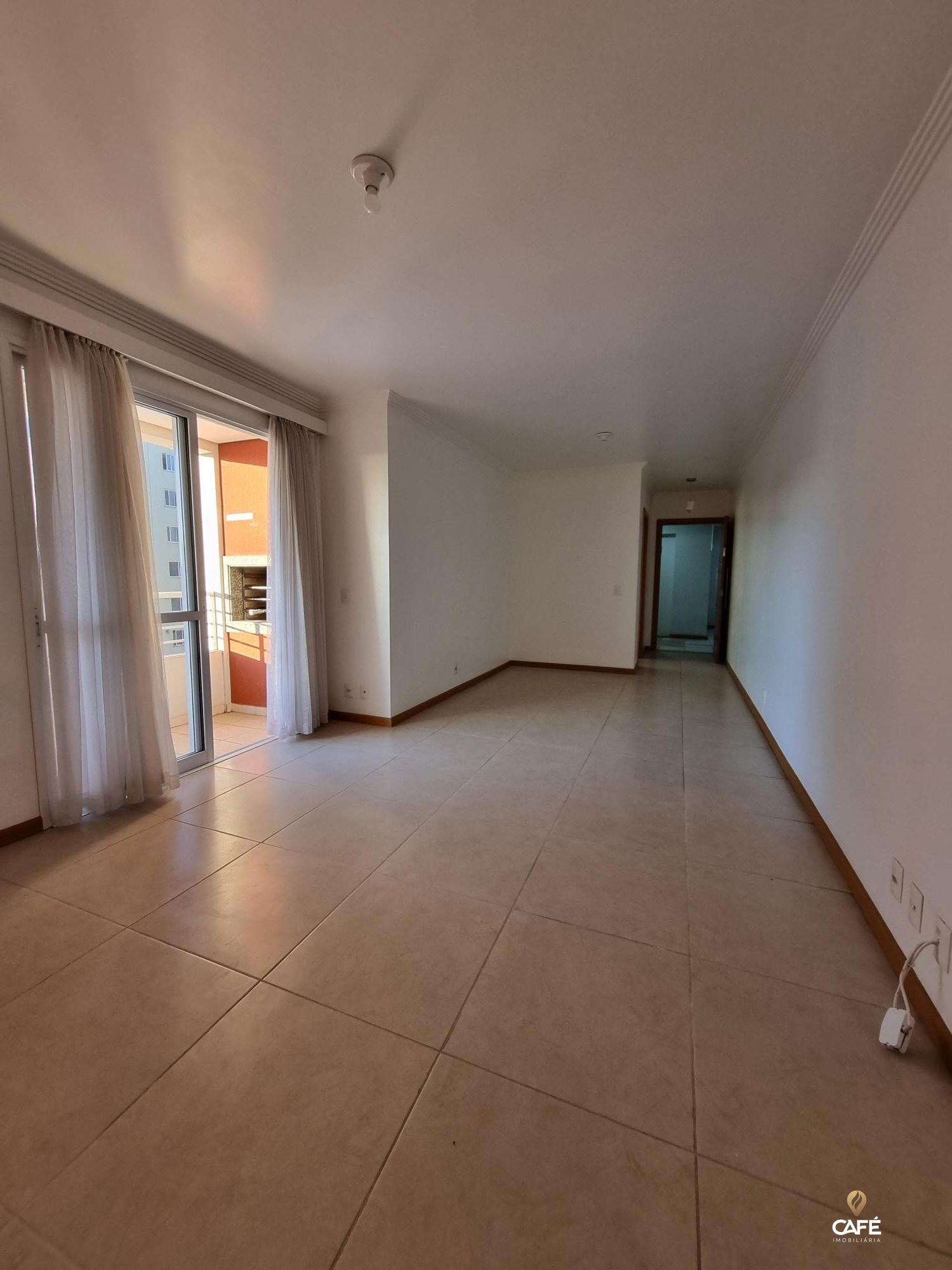 Apartamento à venda com 3 quartos, 104m² - Foto 1