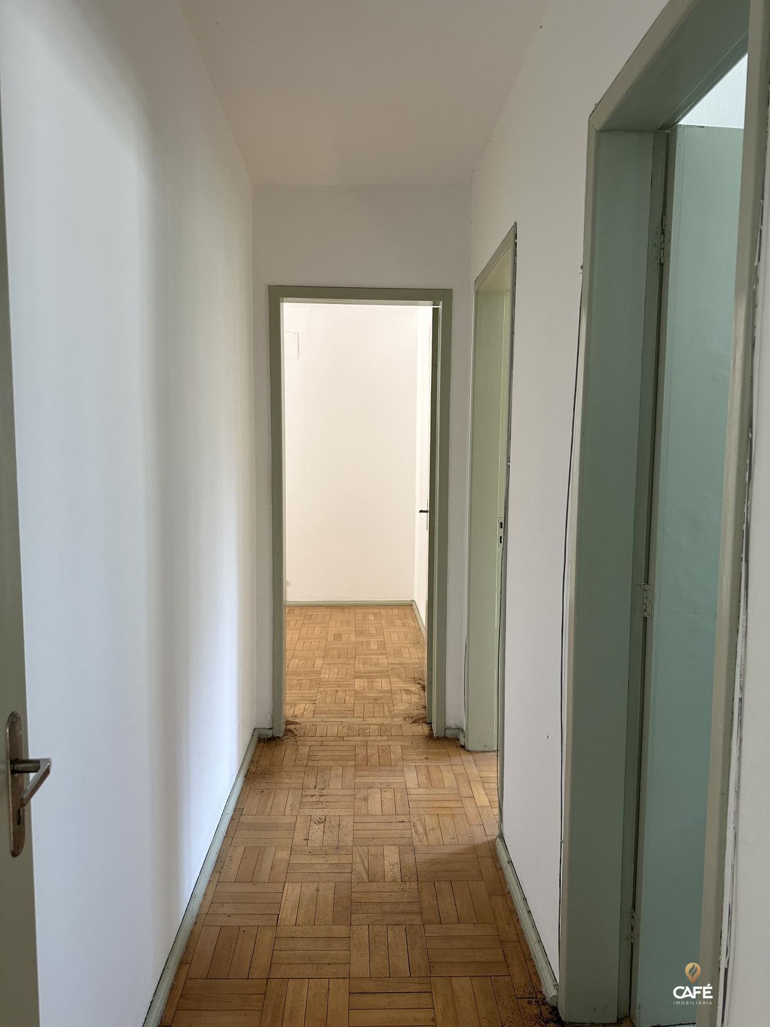 Apartamento à venda com 3 quartos, 92m² - Foto 7